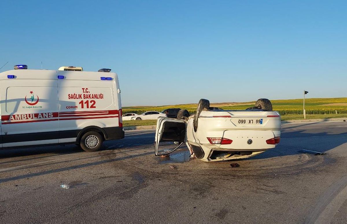 Son dakika haber... Çorum'da iki otomobilin çarpıştığı kazada 1 kişi öldü, 3 kişi yaralandı