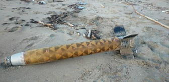 Deniz kenarında roket mermisi bulundu