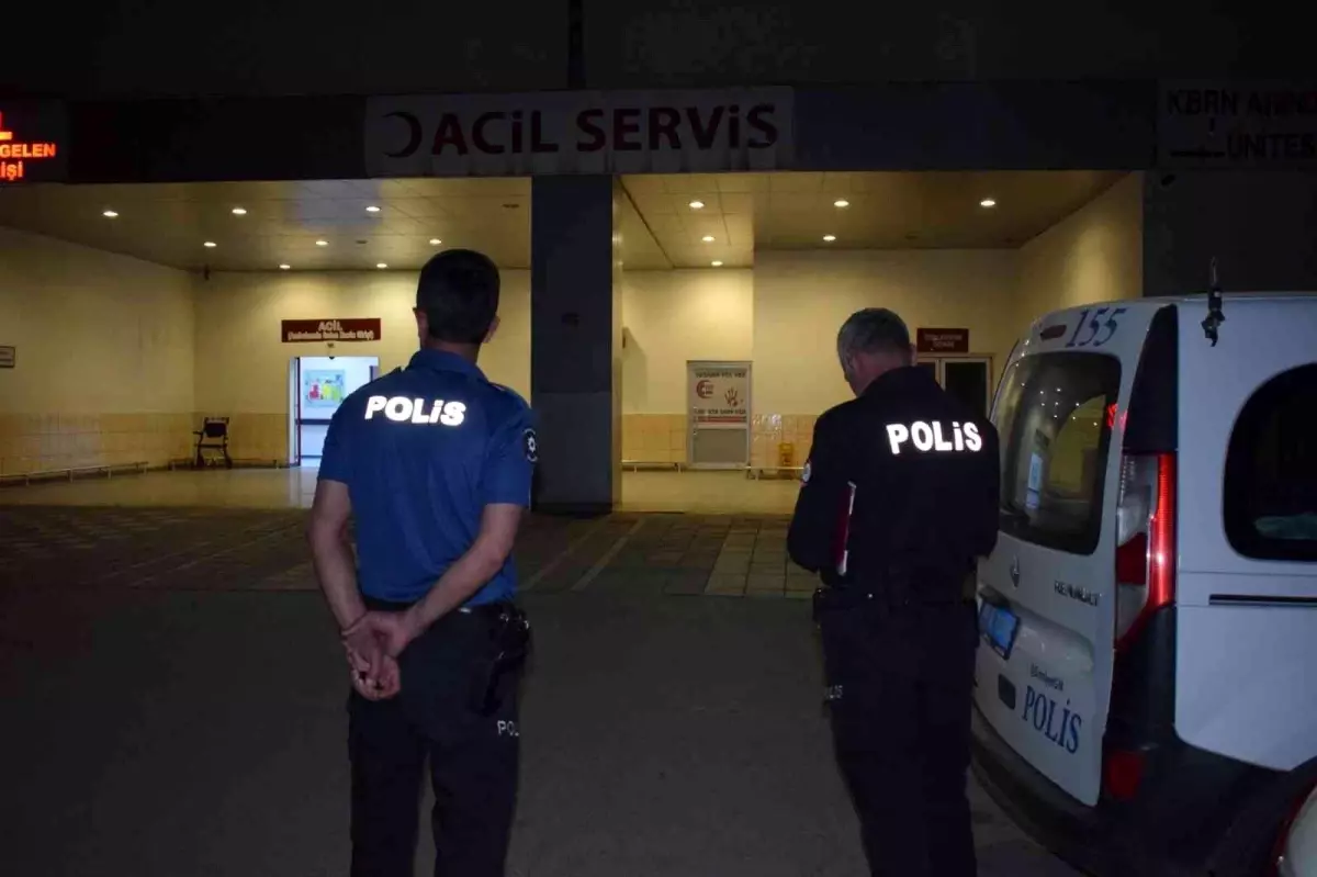 Parkta alkol uyarısı yaptı, bıçaklandı