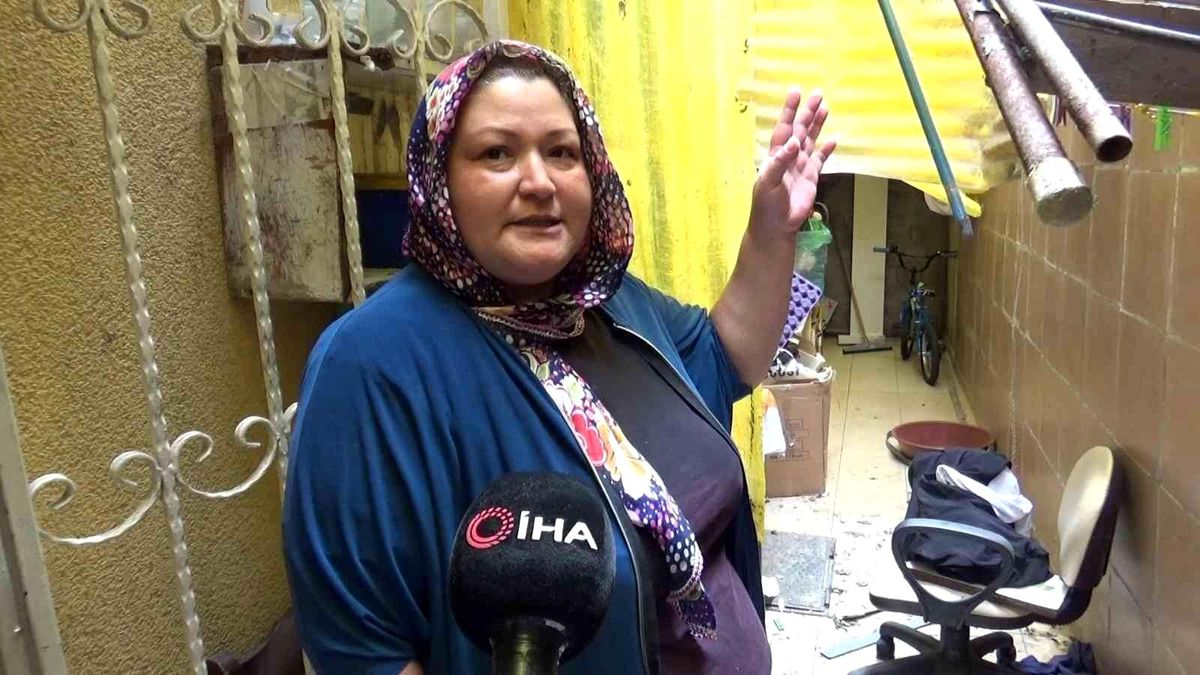 Sultangazi'de polisten kaçarken 10 metreden evin bahçesine düştüler