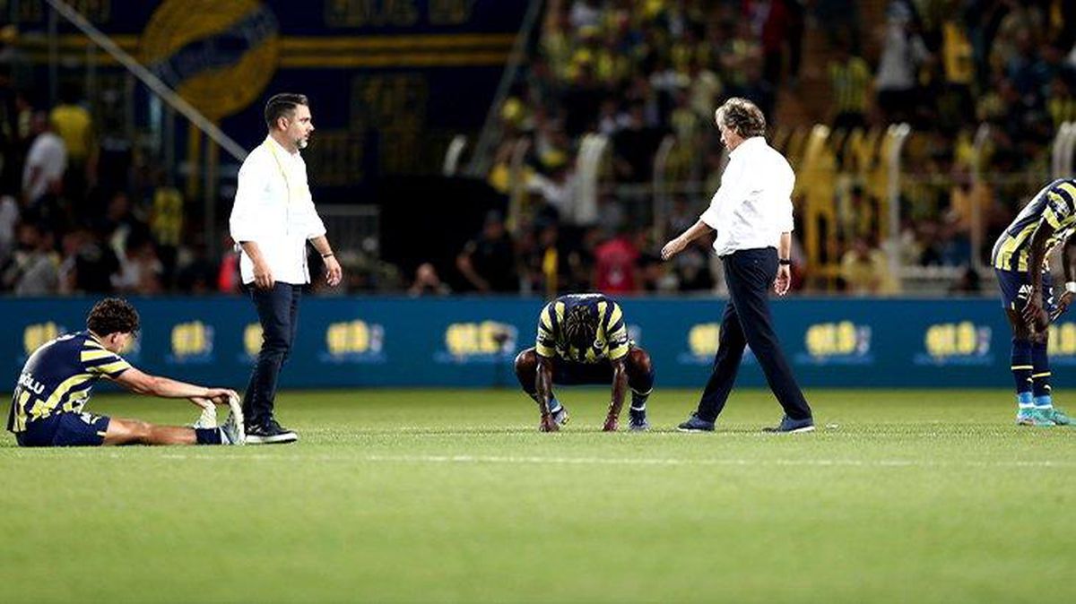 Fenerbahçe'nin Avrupa Ligi rakibi kim oldu? Fenerbahçe UEFA Avrupa Ligi rakibi!