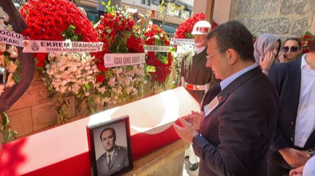 Murat Ongun'un acı günü! Babası Emekli Binbaşı Nihat Ongun, bayrağa sarılı tabutla son yolculuğuna uğurlandı