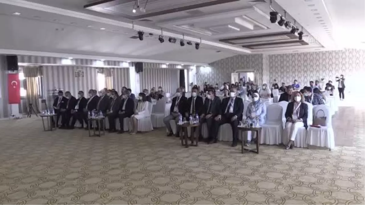 Sağlıkçılara yönelik 'Birinci Basamak Sağlık Hizmetleri Temel Eğitimi' başladı