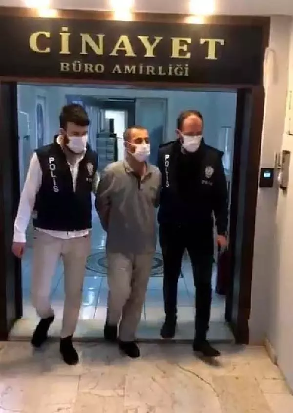 Arkadaşını öldüren sanık, kendisini bu sözlerle savundu: 13 yıldır borcu vardı Arkadaşını öldüren sanık, kendisini bu sözlerle savundu: 13 yıldır borcu vardı