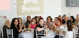 CHP İzmir'den Ev Kadınları Buluşması. Deniz Yücel: 'Ev Kadınına Asgari Ücret Tutarında Maaş Bağlanacak'