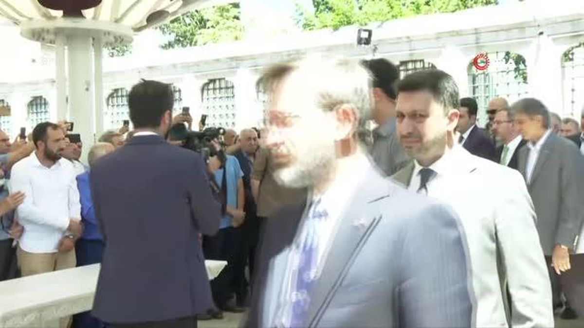 Cumhurbaşkanı Erdoğan, trafik kazasında hayatını kaybeden Hacı Nimet Kaya'nın cenaze törenine katıldı
