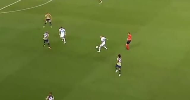 Fenerbahçe'nin yeni transferi Arao'nun golden önce yaptıkları taraftarı çileden çıkardı