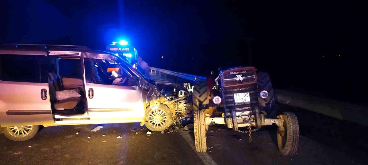 Malatya'da üç aracın karıştığı kazada 6 kişi yaralandı