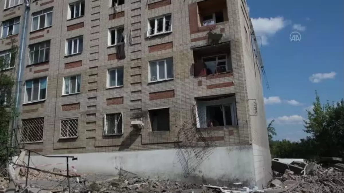 Ukrayna'nın Toretsk kenti Rus güçlerince vuruldu