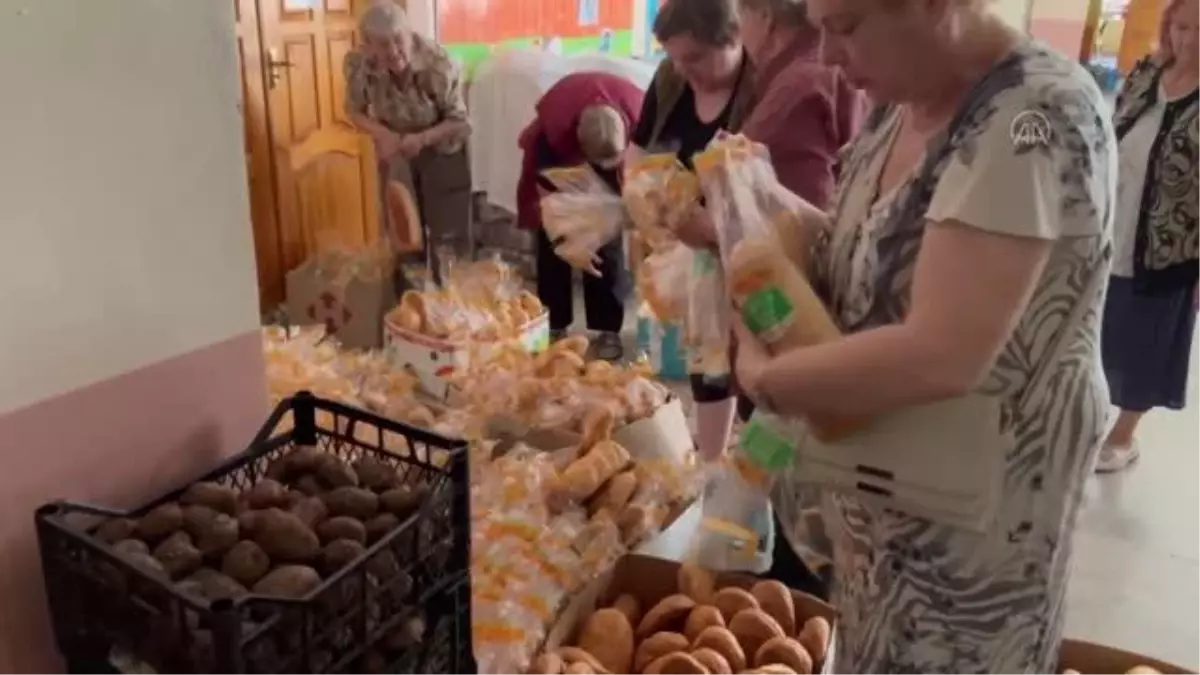 Ukraynalı siviller okul binalarına sığınarak yaşamlarını sürdürüyor