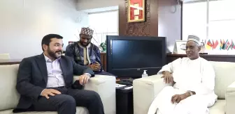 Eski Nijer Başbakanı Algabid, İslam İşbirliği Gençlik Forumunu ziyaret etti