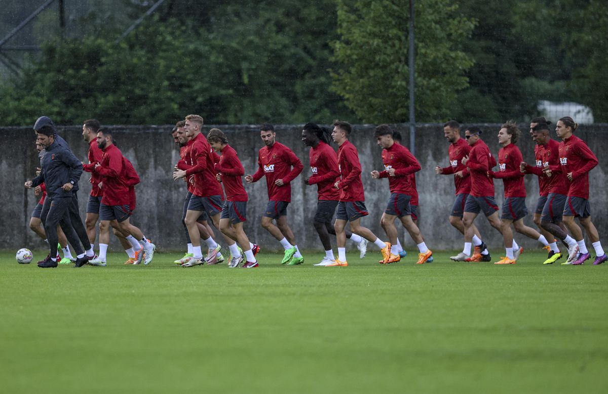 INNSBRUCK - Galatasaray'da yeni sezon hazırlıkları