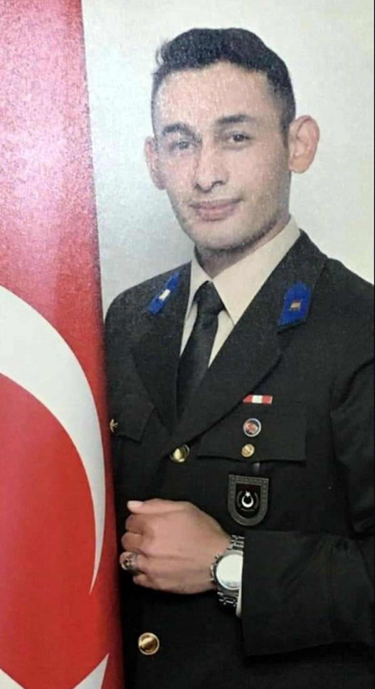 ŞEHİT ASTSUBAY ŞİMŞEK'İN CENAZESİ BABA OCAĞINDA
