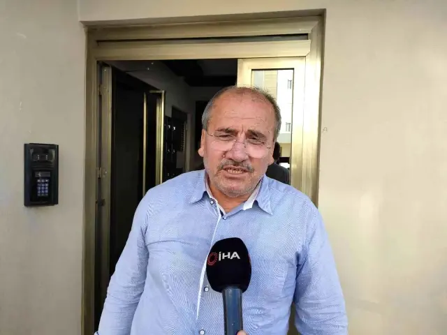 Pis kokular gelen daireye ceset bulmak için girdiler, gerçek başka çıktı