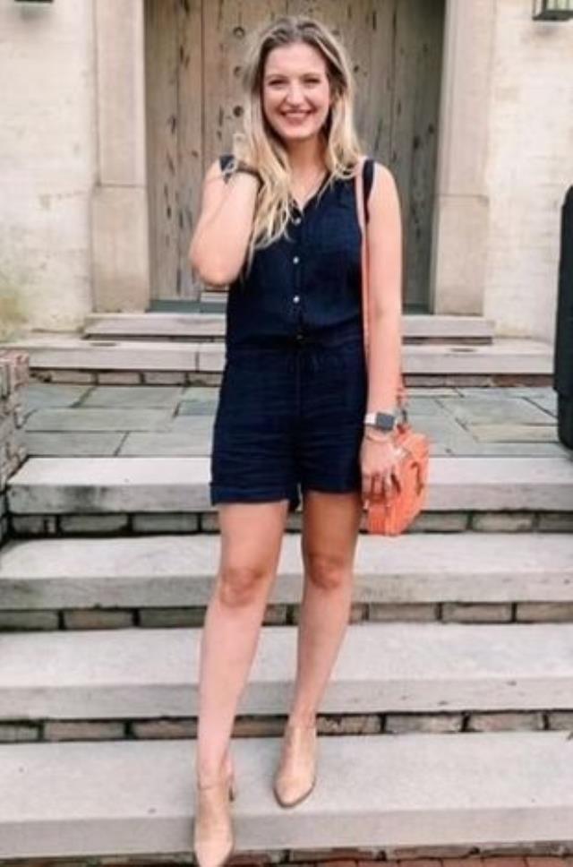 Cezaevine idamı izlemeye giden kadın gazeteci, etek boyu yüzünden içeri alınmadı