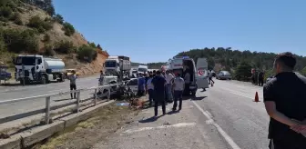 Kütahya haber... Kütahya'da otomobilin bariyerlere çarpması sonucu 1 kişi öldü