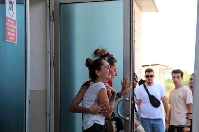 Motosiklet kazasında ölen genç öğretmenin cenazesi, gözyaşları içinde alındı