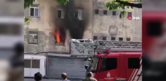 Son dakika haberleri... Sultangazi'de iş yerinde yangın paniği