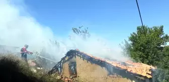 Çorum yerel haberi | Sungurlu'da boş evde yangın çıktı