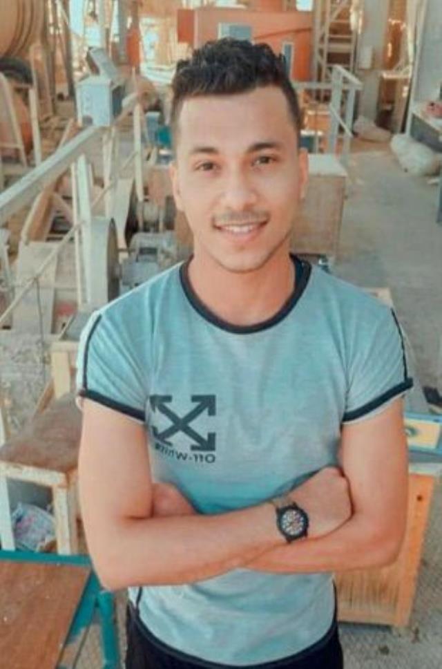 Üniversitede final sınavlarını geçen genç, sevinçten öldü