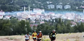 Van haberleri! Türkiye'nin ilk uluslararası Ultra Sky Trail Maratonu Van'da başladı