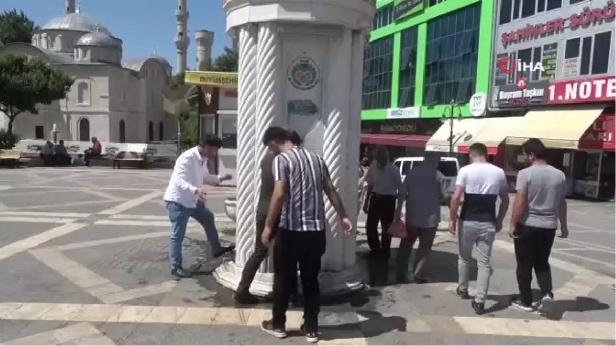 Malatya yerel haberleri | Malatyalılar sıcak havada meyan şerbetiyle serinliyor