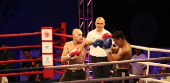 Türk Cumhuriyetleri Profesyonel Kick Boks Şampiyonası yapıldı