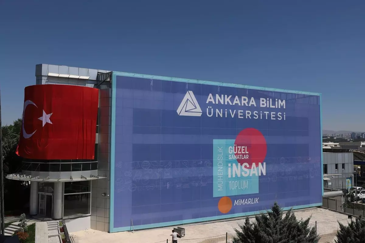 Ankara Bilim Üniversitesi Bölümleri