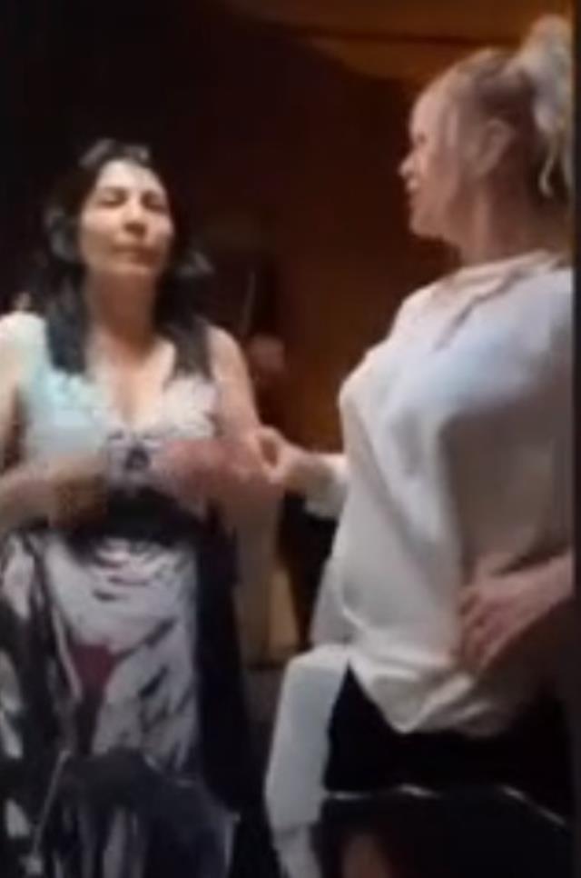 Çağlar Ökten'in oğlu, 'Seda annen varken sırtın yere gelmez' yorumunu görünce çileden çıktı: O benim annem değil Çağlar Ökten'in oğlu, 'Seda annen varken sırtın yere gelmez' yorumunu görünce çileden çıktı: O benim annem değil