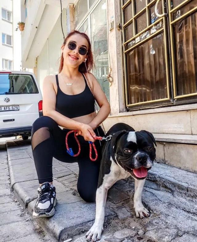 Eşini bıçaklayıp canlı yayın yapan şahıs, boşanmamak için 2 kez intihara kalkışmış