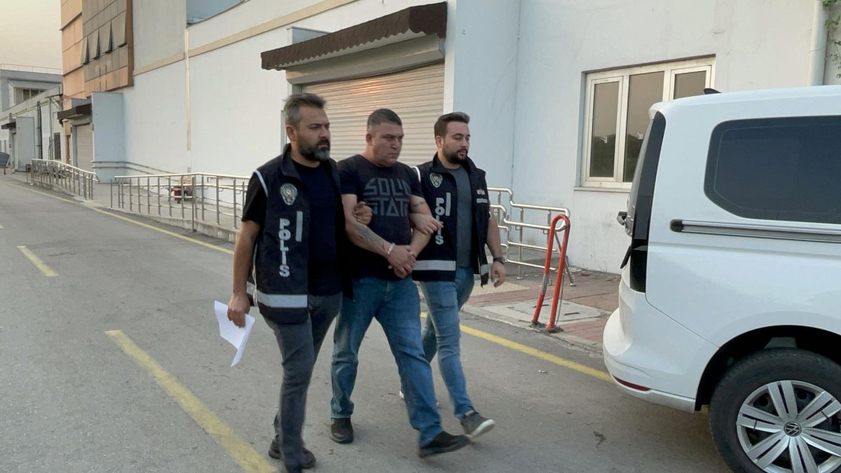 Tefecilik operasyonunda 20 zanlı yakalandı