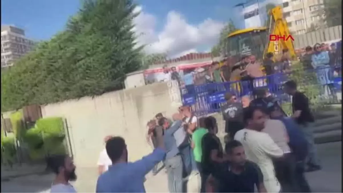ÇEKMEKÖY'DE PARK GERGİNLİĞİ