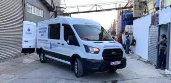 Son dakika 3. sayfa: Esenyurt'ta iş makinesine kolunu kaptıran yabancı uyruklu şahıs hayatını kaybetti