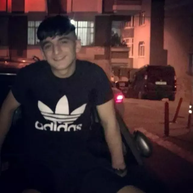 'Sen benim abimi' bitirdin sözünün ardından patlayan silah, 19 yaşındaki genci öldürdü