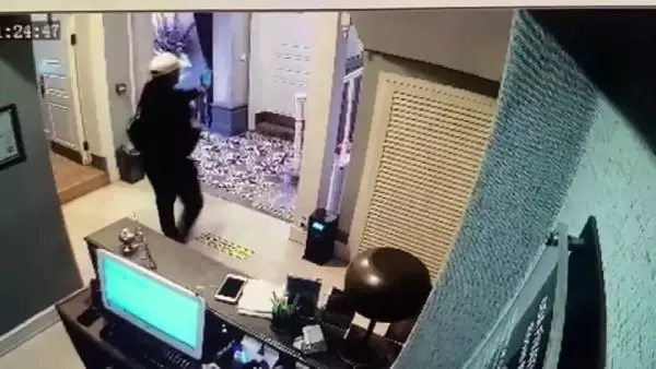 Meğer suikast hazırlığını böyle yapmışlar! Günlük evlerde saklanan İranlı ajanların keşif görüntüleri kamerada