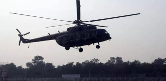 Pakistan'da içinde korgeneralin de bulunduğu helikopter kayboldu