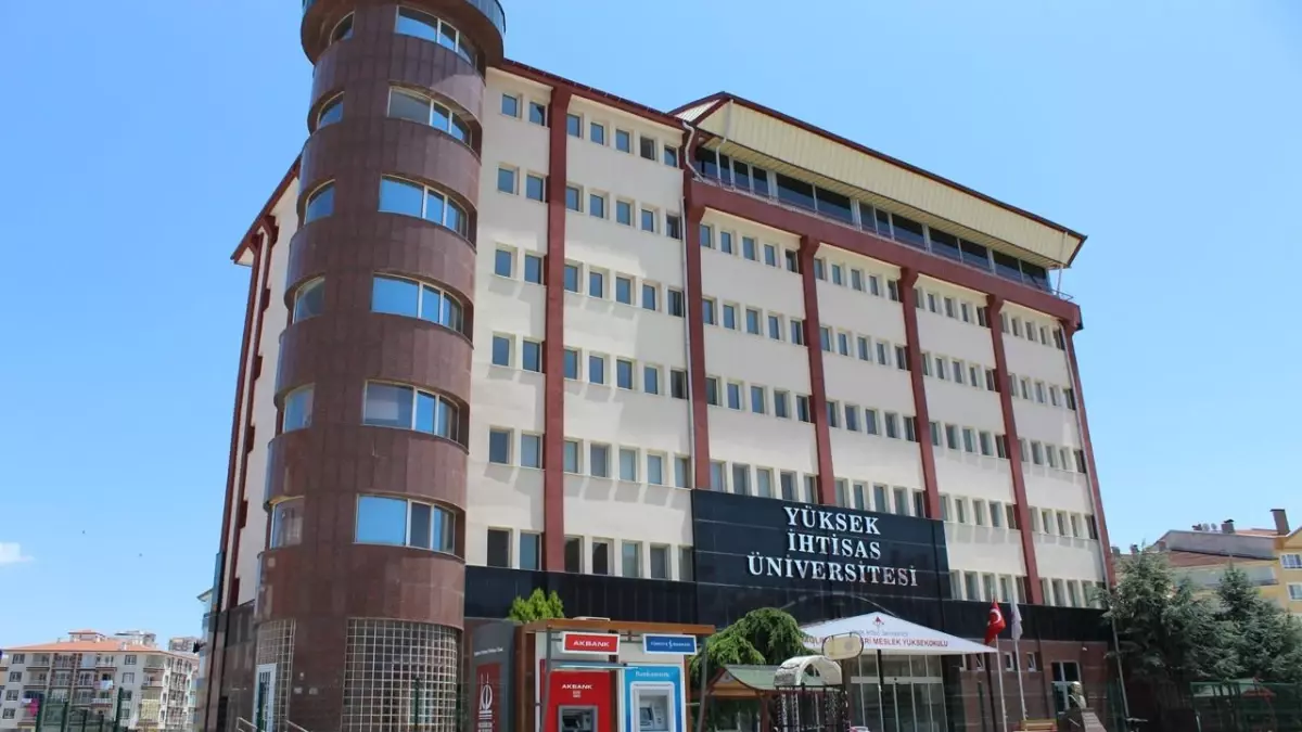 Yüksek İhtisas Üniversitesi Burs İmkanları