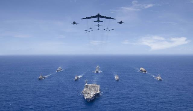 13 yıl sonra bir ilk! ABD ve Endonezya, Çin'e karşı ortak tatbikat düzenliyor 13 yıl sonra bir ilk! ABD ve Endonezya, Çin'e karşı ortak tatbikat düzenliyor