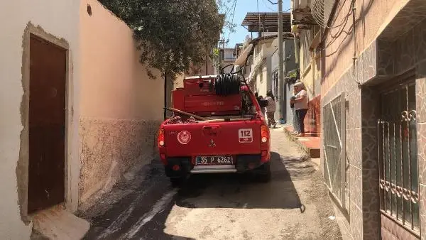 Annesi ve kız kardeşini eve kilitleyip, yangın çıkardı! Mahallede büyük panik