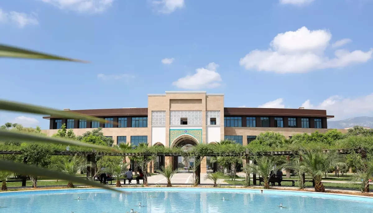 Antalya Bilim Üniversitesi özel mi, devlet üniversitesi mi?