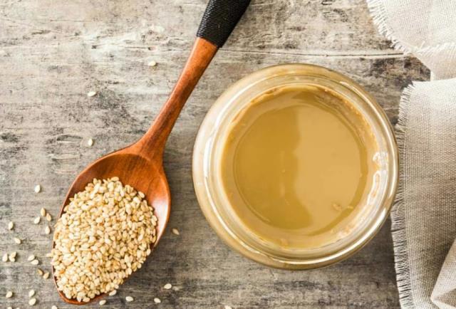 Cinsel gücünüz tavan yapacak! Kahvaltıların baş tacı ve doğal ilaç: Tahin pekmez