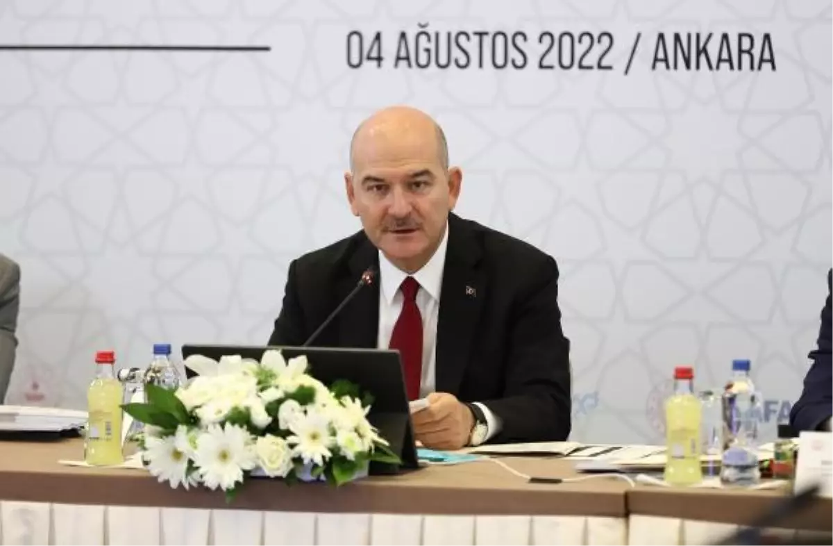 Bakan Soylu: '(2022 KPSS Lisans oturumuyla ilgili inceleme) Devlet işinin başında'