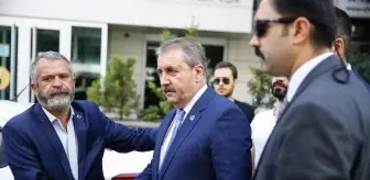 BBP Genel Başkanı Destici, Türkmen Alevi Bektaşi Vakfını ziyaret etti