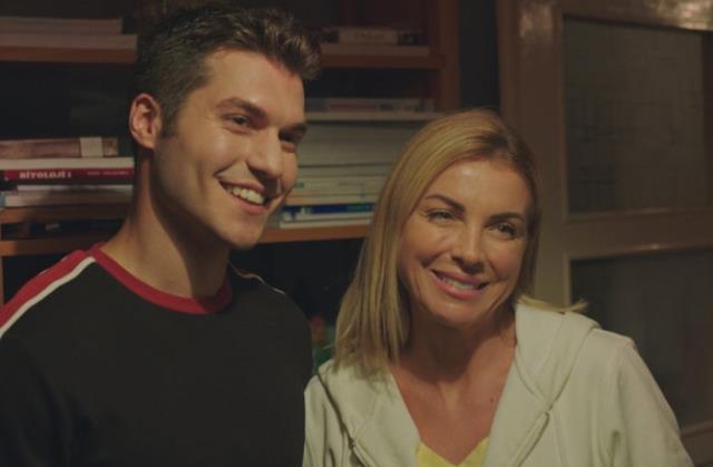Gelsin Hayat Bildiği Gibi full HD bölüm izle! Gelsin Hayat Bildiği Gibi 3. bölüm tek parça izle! Gelsin Hayat Bildiği Gibi son bölüm neler oldu?