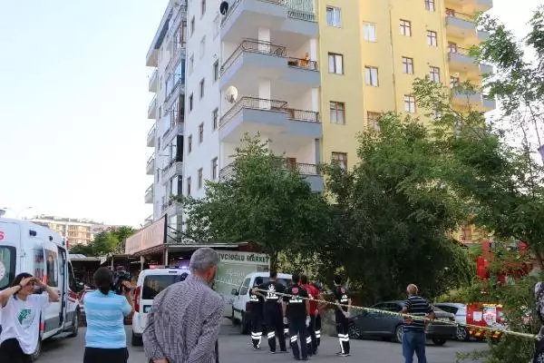 Oğlu intihara kalkışan babadan akılalmaz tepkiler: Önce 'Atla geber' diye bağırdı, sonra polisten silah istedi