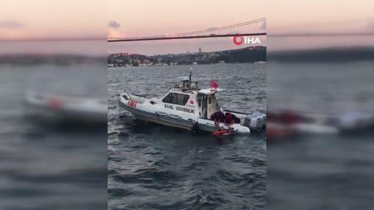 Son dakika haberi! İstanbul Boğazı'nda ölüm kalım mücadelesi kamerada