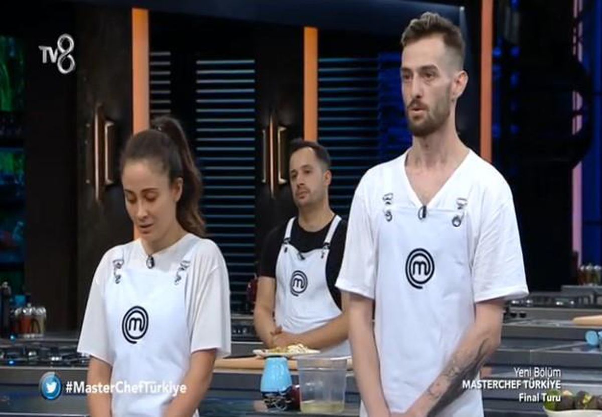 Masterchef ana kadroya katılan 4. yarışmacı kimdir? 4 Ağustos 2022 Masterchef ana kadroya kim katıldı? Yaratıcılık oyununu kim kazandı?
