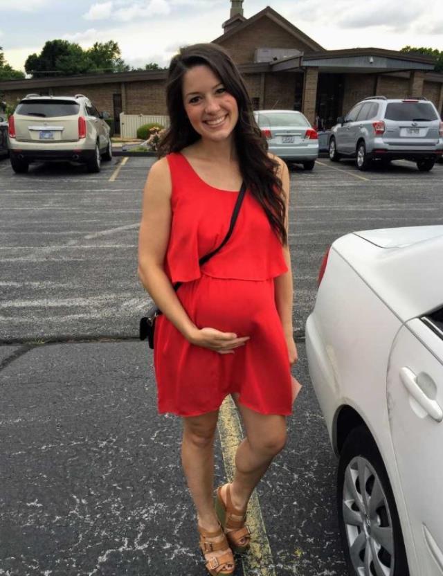 Tanımadığı kişilerden 'Taşıyıcı annelik' teklifi alan fenomen bir çılgınlığa imza attı