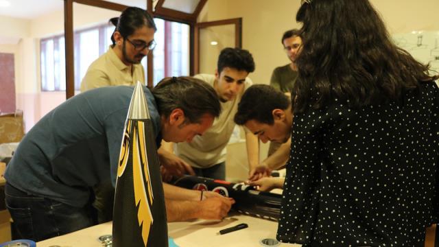 Üniversite öğrencileri roket tasarladı: SİHA ve İHA'ları yapan Selçuk Bayraktar'ı örnek alıyoruz