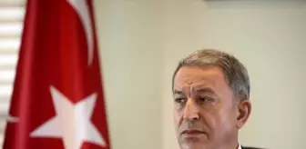 Bakan Akar'dan tahıl yüklü gemilerin tahliyesine ilişkin açıklama